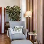 Quercus Apartman *