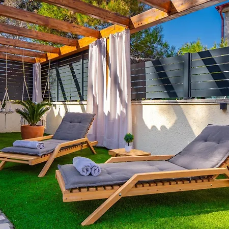 Quercus Apartment *